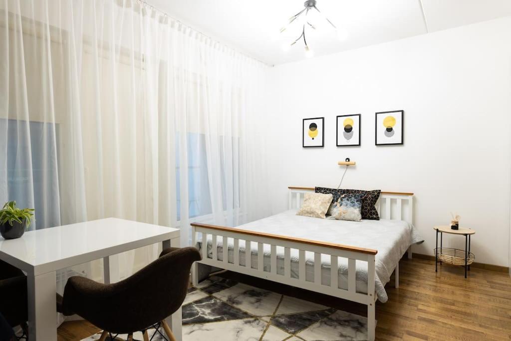 Modern & Cozy Place In The Very Heart Of טאלין מראה חיצוני תמונה